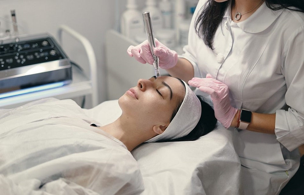 Aesthetic Treatments: Restore Your Natural Beauty and Confidence